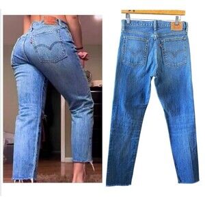 Rare Levi’s White Oak Cone Denim Jeans Raw Hem High-Rise Button Fly Size 28